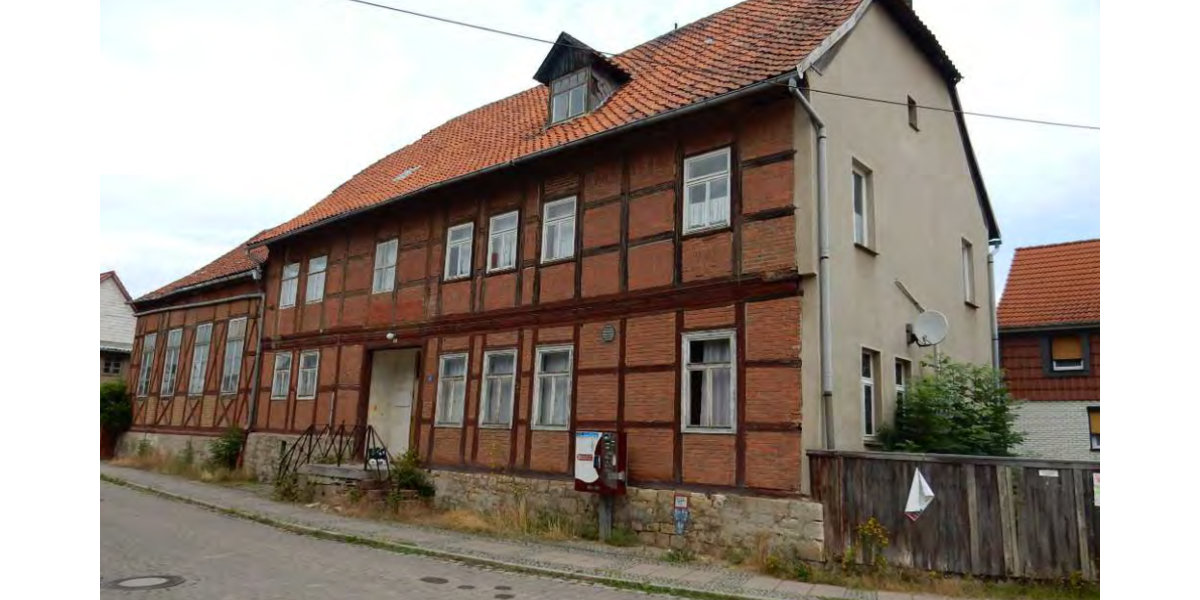 Einfamilienhaus Zilly Zilly - 10 Zimmer, 578 m&sup2;, 690&euro; | Angebot:24662581