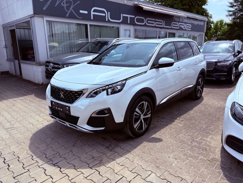 Peugeot 5008 101.000 km 16.990 € Ulm-Jungingen 89081