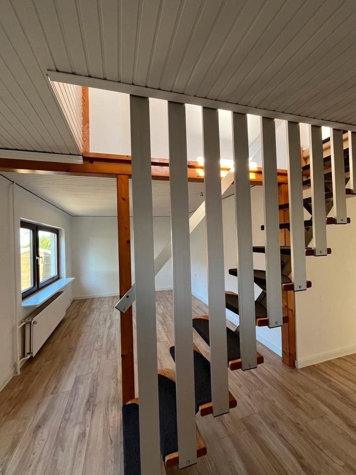 Schöne DHH im Studio Look 100qm ideal für 2 Personen mit Garten