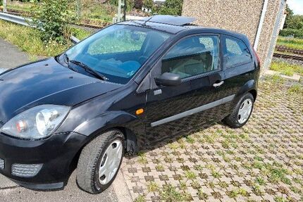 Ford Fiesta 170.000 km 1.799 &euro; Osnabrück 49076