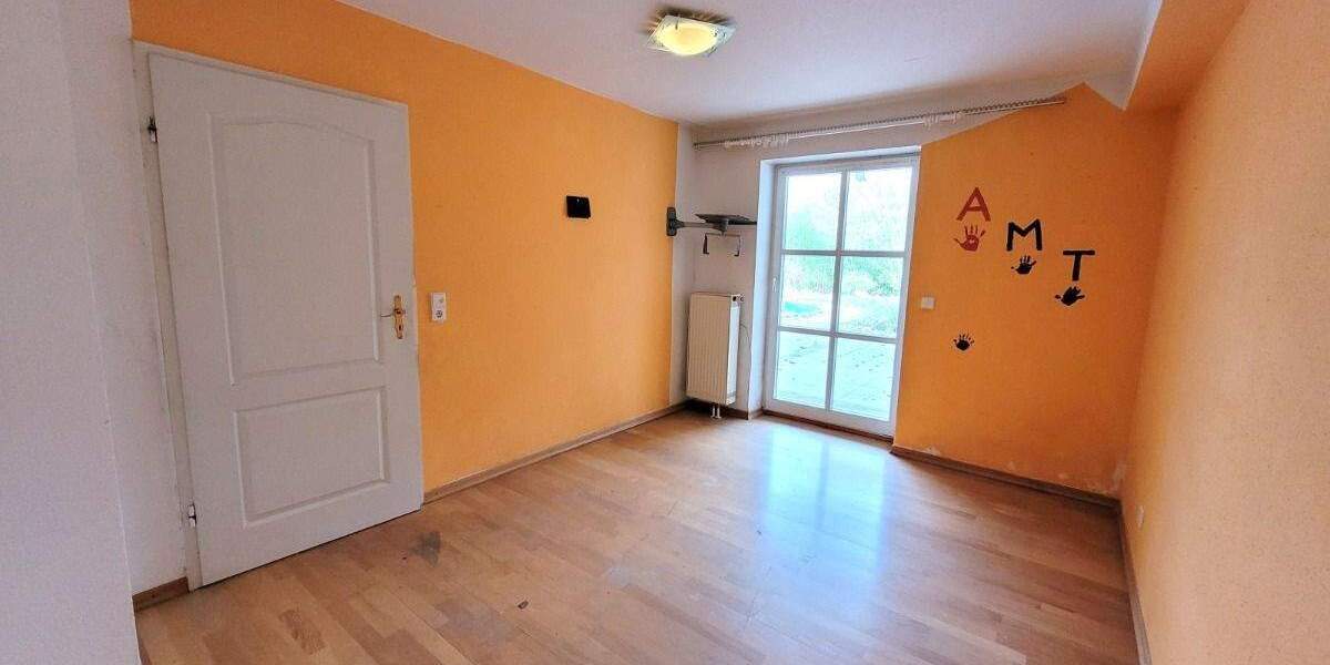 Einfamilienhaus Schopfheim - 8 Zimmer, 272 m&sup2;, 675.000&euro; | Angebot:25876998