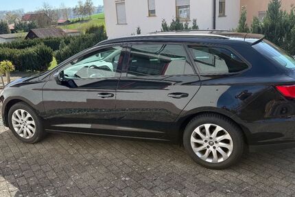 Seat Leon 158.544 km 9.199 &euro; Bad Hersfeld 36251