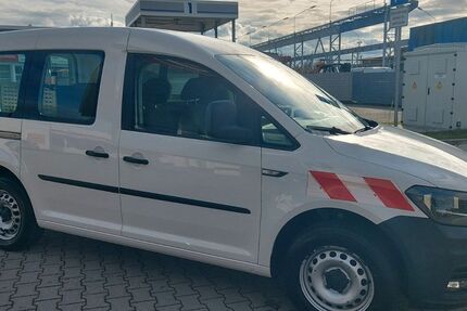 VW Caddy 124.473 km 9.499 &euro; Leipzig 04328