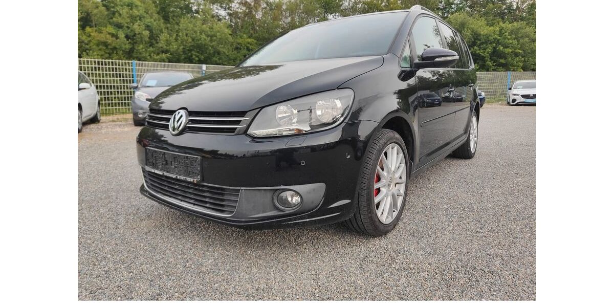 VW Touran 157.550 km 7.399 &euro; Reutlingen 72766