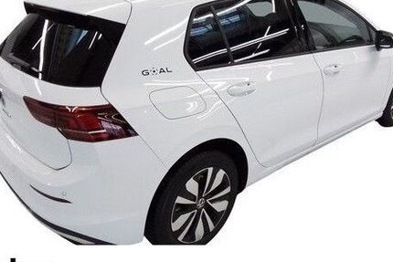 VW Golf 8.103 km 28.430 &euro; Reutlingen 72770