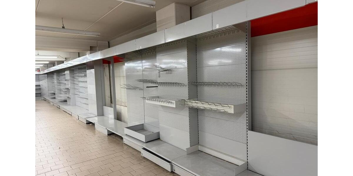 Ladengeschäft, Lagerhalle, Lagerraum, Raum, Garage zimmer