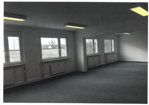 Gewerbeobjekt Halberstadt - 1 Zimmer, 67 m&sup2;, 268&euro; | Angebot:25734659