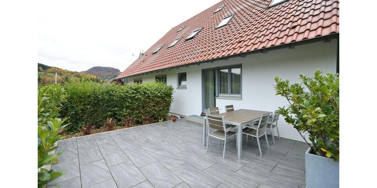 Terrassenwohnung Albstadt Gemarkung Burgfelden - 2 Zimmer, 65 m&sup2;, 235.000&euro; | Angebot:26931370