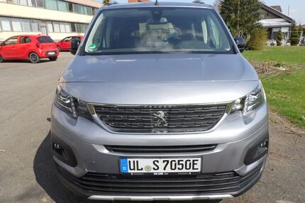 Peugeot e-Rifter