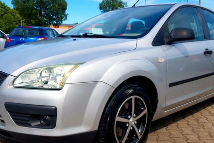 Ford Focus 80.352 km 3.395 &euro; Leipzig 04205
