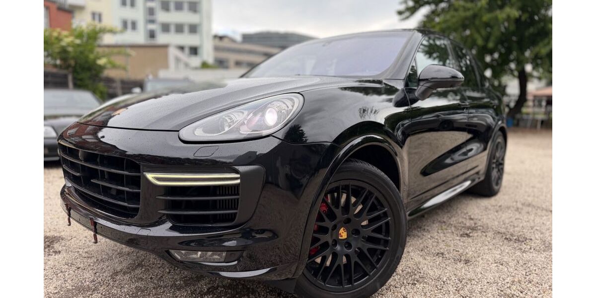 Porsche Cayenne 125.000 km 36.950 &euro; Köln 50674