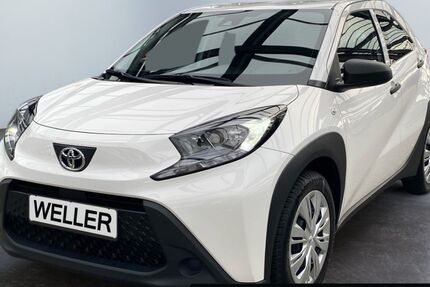 Toyota Aygo (X) 45.233 km 13.990 &euro; Leipzig 04178