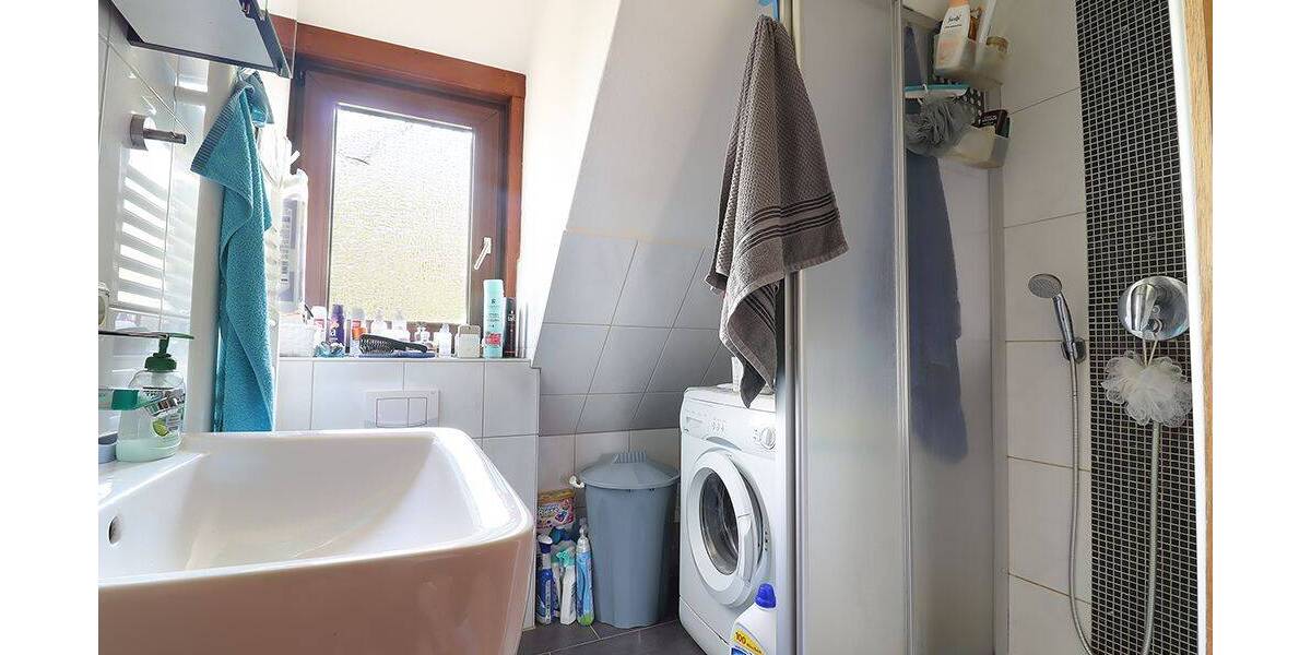 Mehrfamilienhaus, Wohnhaus Bremen Ohlenhof - 8 Zimmer, 179 m&sup2;, 279.000&euro; | Angebot:26319692