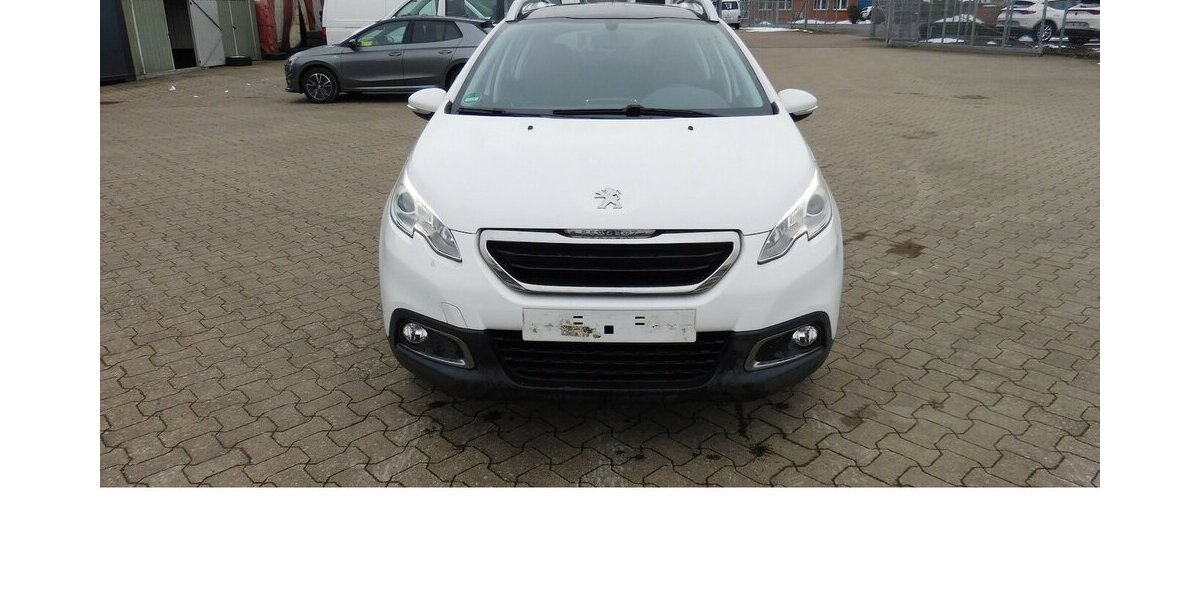 Peugeot 2008 1,2 VTi Active 4Türen Klima Navi 144.600 km 4.990 &euro; Vordorf 38533