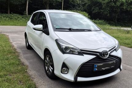 Toyota Yaris 108.000 km 5.950 &euro; Hamburg 22117