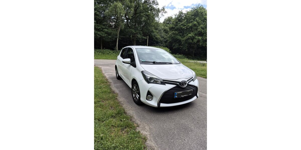Toyota Yaris 108.000 km 5.950 &euro; Hamburg 22117