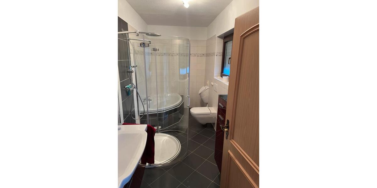 Einfamilienhaus Heusweiler - 5 Zimmer, 130 m&sup2;, 1.190&euro; | Angebot:25803317