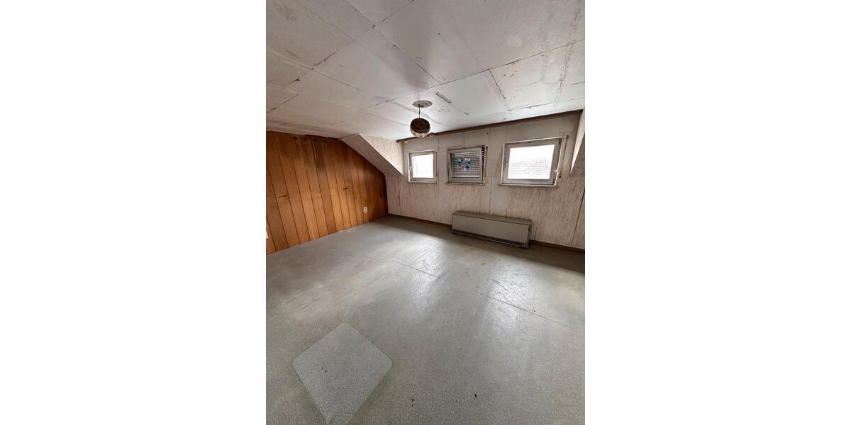 Reihenhaus Rehlingen-Siersburg Siersburg - 5 Zimmer, 200 m&sup2;, 89.000&euro; | Angebot:27010133