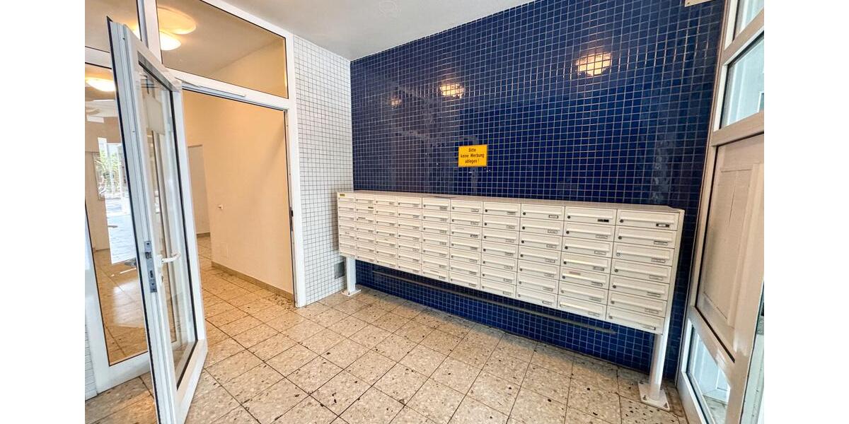 Etagenwohnung Saarbrücken Neue Bremm - 1 Zimmer, 25 m&sup2;, 320&euro; | Angebot:23217213
