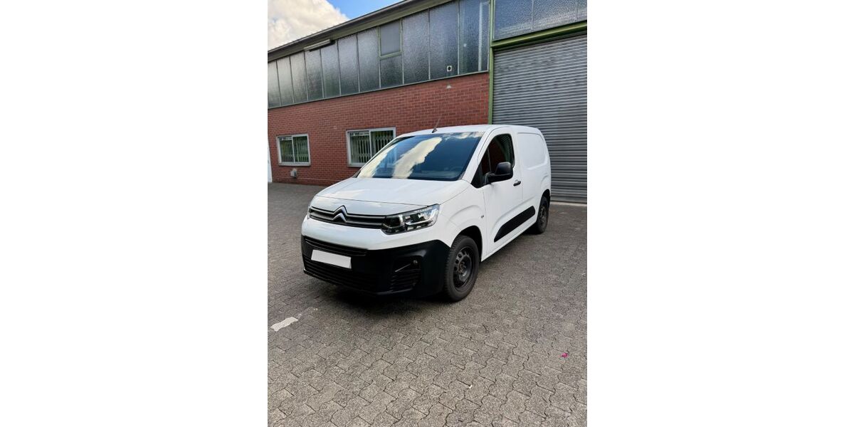 Citroen Berlingo 158.000 km 7.299 &euro; Riederwald 60386