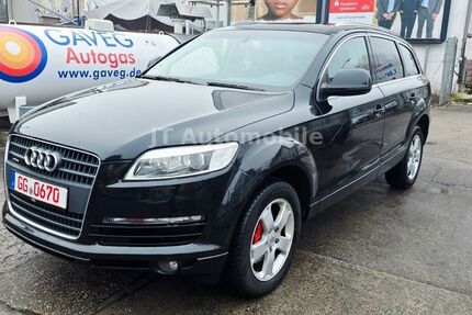 Audi Q7 260.000 km 8.990 &euro; Rüsselsheim am Main 65428
