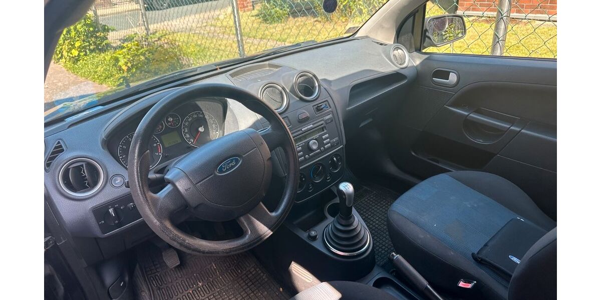 Ford Fiesta 171.000 km 999 &euro; Lauenburg 21481