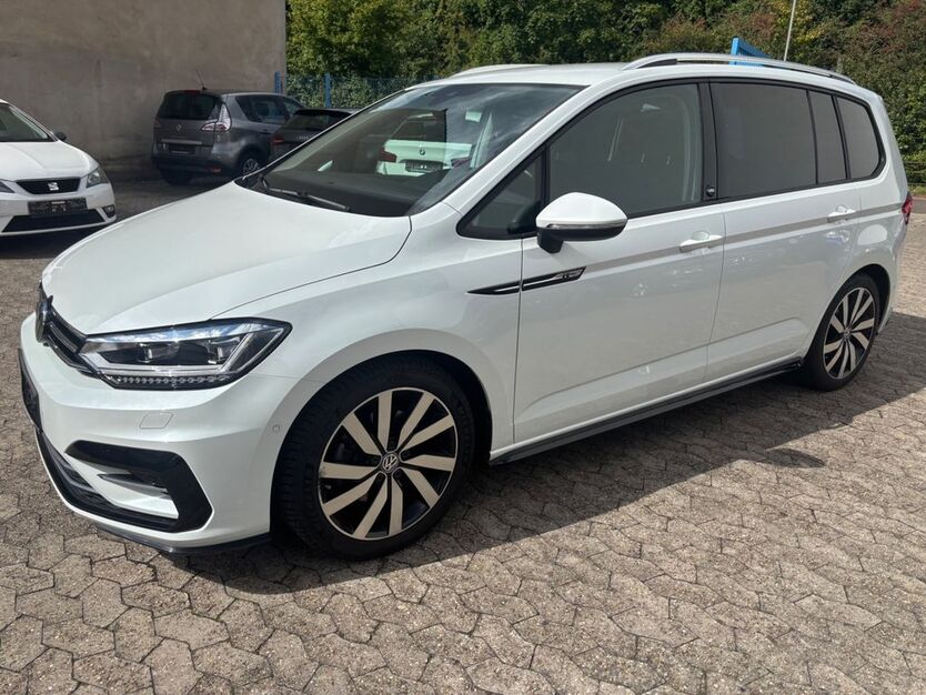 VW Touran 43.600 km 25.900 € Saarbrücken 66115