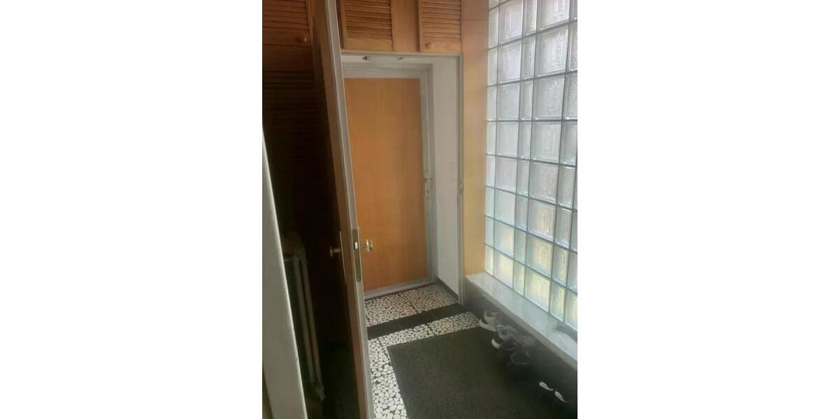 Dachgeschoßwohnung Berlin Neukölln - 3.5 Zimmer, 70 m&sup2;, 1.000&euro; | Angebot:25477890