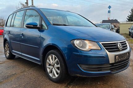 VW Touran 137.898 km 3.900 € Fredersdorf - Vogelsdorf 15370