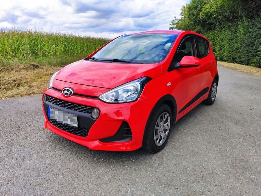 i10