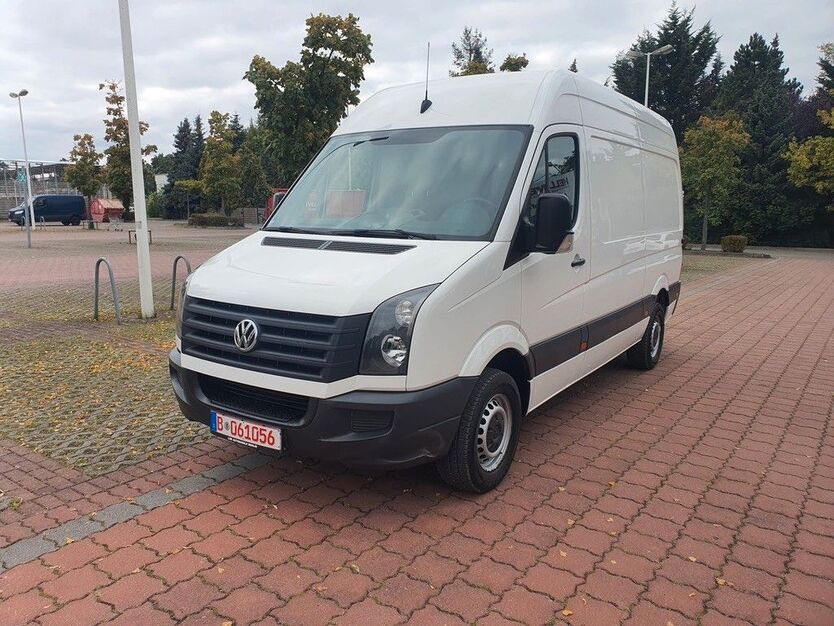 VW Crafter 185.337 km 13.673 € Berlin 13055
