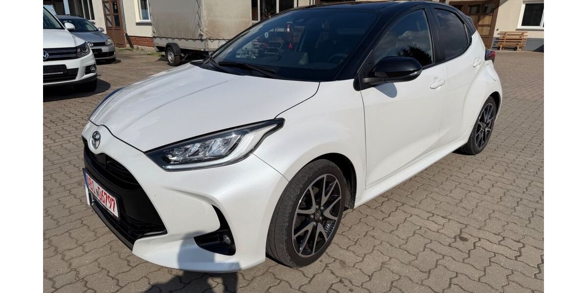 Toyota Yaris 46.632 km 14.990 &euro; Glauzig 06369
