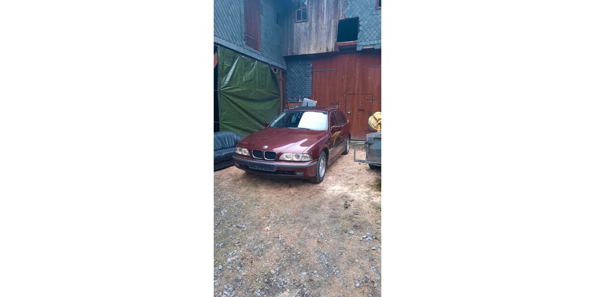 BMW 523 172.000 km 1.100 &euro; Probstzella 07330