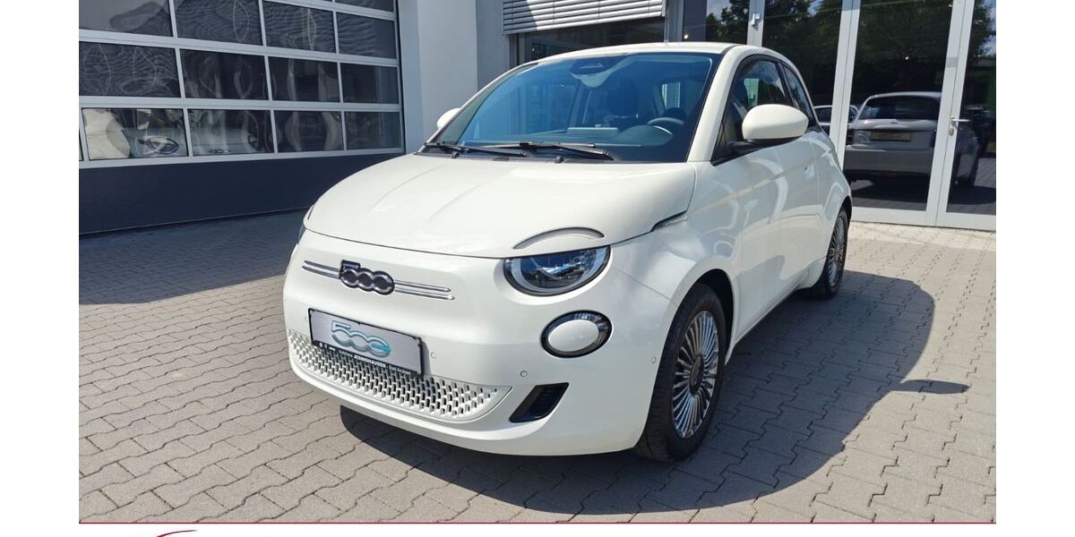 Fiat 500e 2.900 km 19.450 &euro; Bad Arolsen 34454