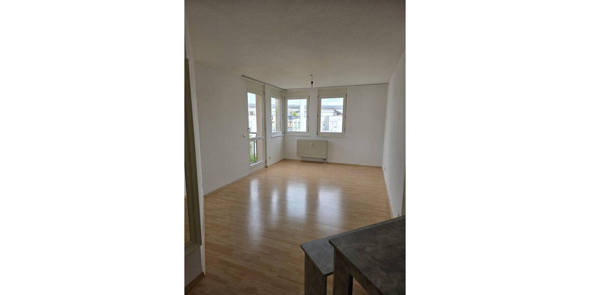 Etagenwohnung Künzelsau - 3 Zimmer, 68 m&sup2;, 755&euro; | Angebot:26700200