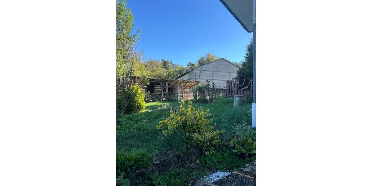 Etagenwohnung Lohra - 5 Zimmer, 145 m&sup2;, 900&euro; | Angebot:26293240