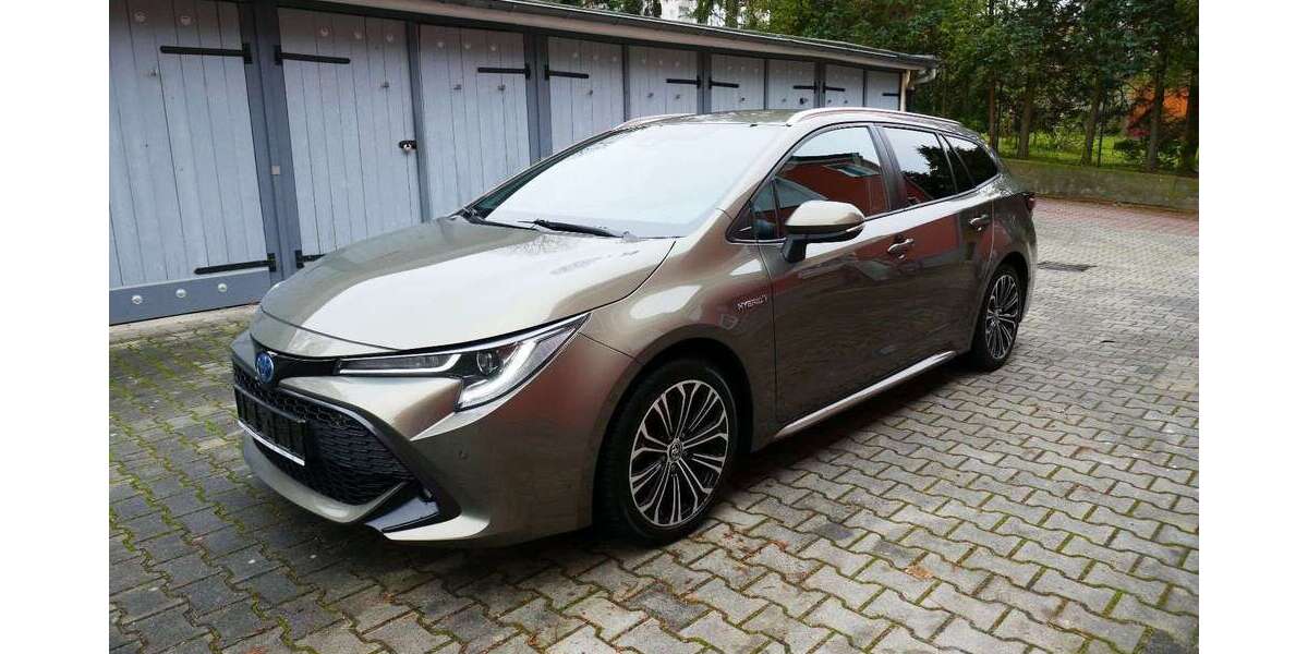 Toyota Corolla 77.156 km 20.950 &euro; Berlin 12105