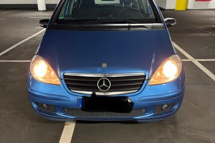 Mercedes-Benz A-Klasse 157.878 km 3.777 € Köln 50667