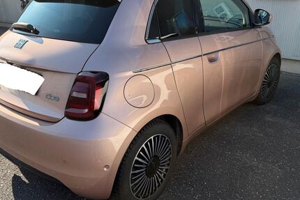 Fiat 500e 27.000 km 19.900 &euro; Amt Creuzburg 99831