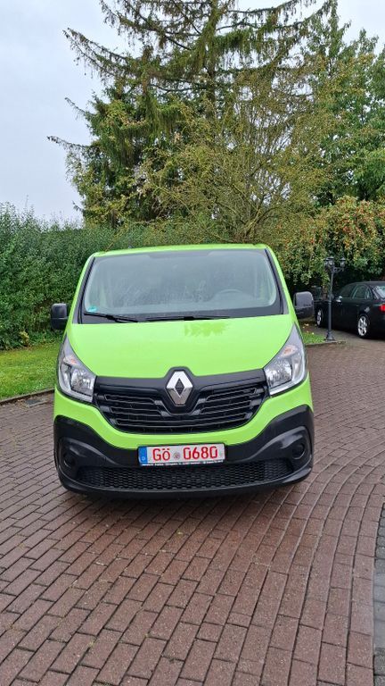 Renault Trafic 97.000 km 11.999 € Göttingen 37077