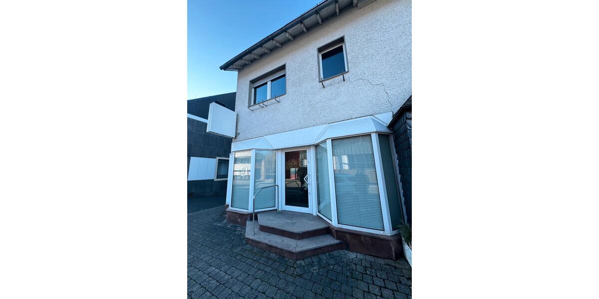 Ladenlokal im Zentrum von Grevenbrück zu vermieten – 45 m² zimmer