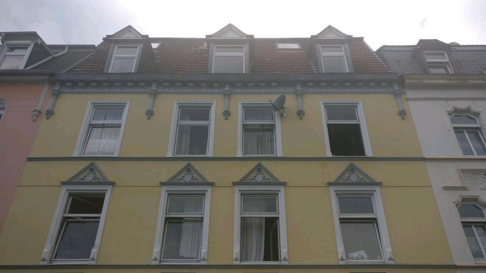 Etagenwohnung Wuppertal Gemarkung Langerfeld - 5 Zimmer, 100 m&sup2;, 1.200&euro; | Angebot:25749494