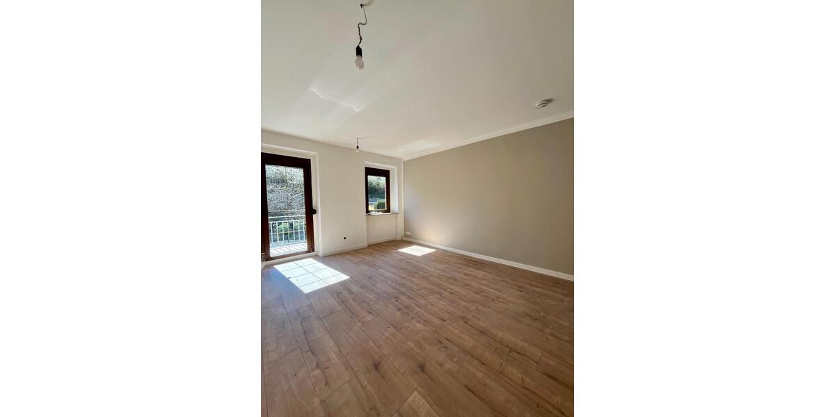 Etagenwohnung Meißen - 3 Zimmer, 82 m&sup2;, 890&euro; | Angebot:26267935