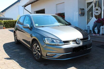 VW Golf 88.000 km 13.900 &euro; Ellscheid 54552