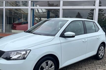 Skoda Fabia 30.135 km 8.800 &euro; Görlitz 02828