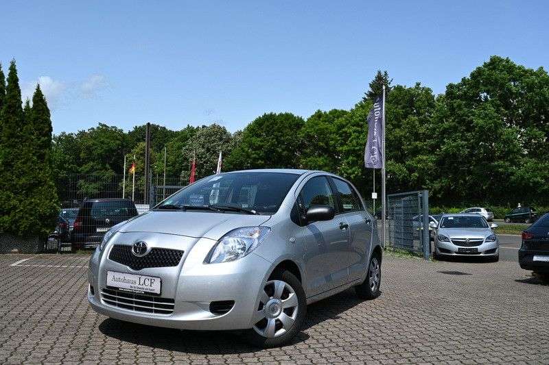 Yaris