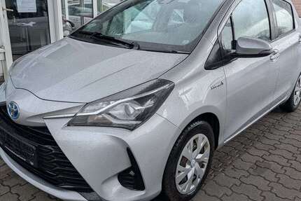 Toyota Yaris 87.500 km 13.000 &euro; Moers 47445