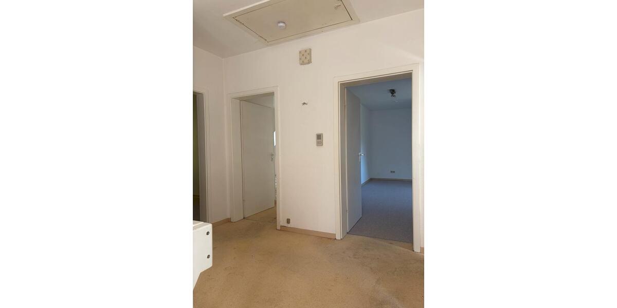 Einfamilienhaus Enger - 9 Zimmer, 200 m&sup2;, 335.000&euro; | Angebot:26396586