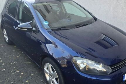 VW Golf 240.000 km 4.700 &euro; Euskirchen 53879