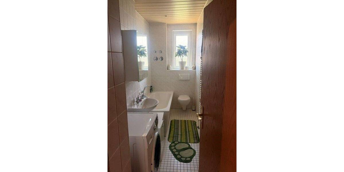 Etagenwohnung Heidenau Mügeln - 3 Zimmer, 68 m&sup2;, 495&euro; | Angebot:26885993